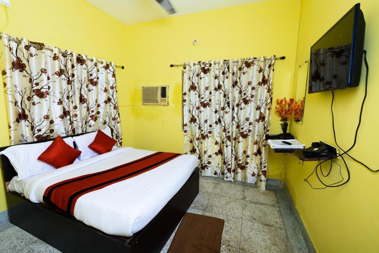 Hotel Sterling Baishakhi Kalkutta Exterior foto